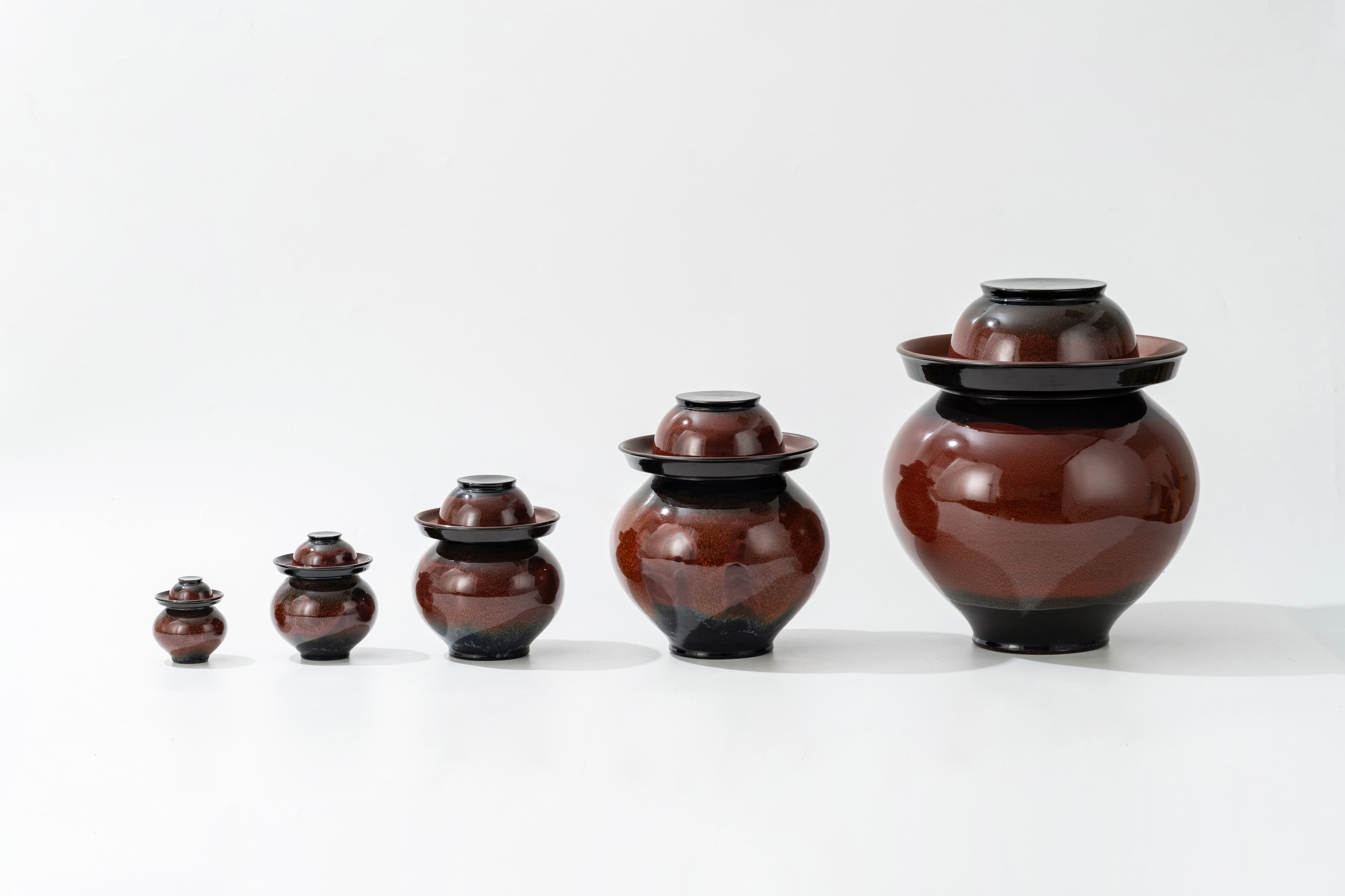 重庆荣昌陶黑釉朱砂泡菜坛