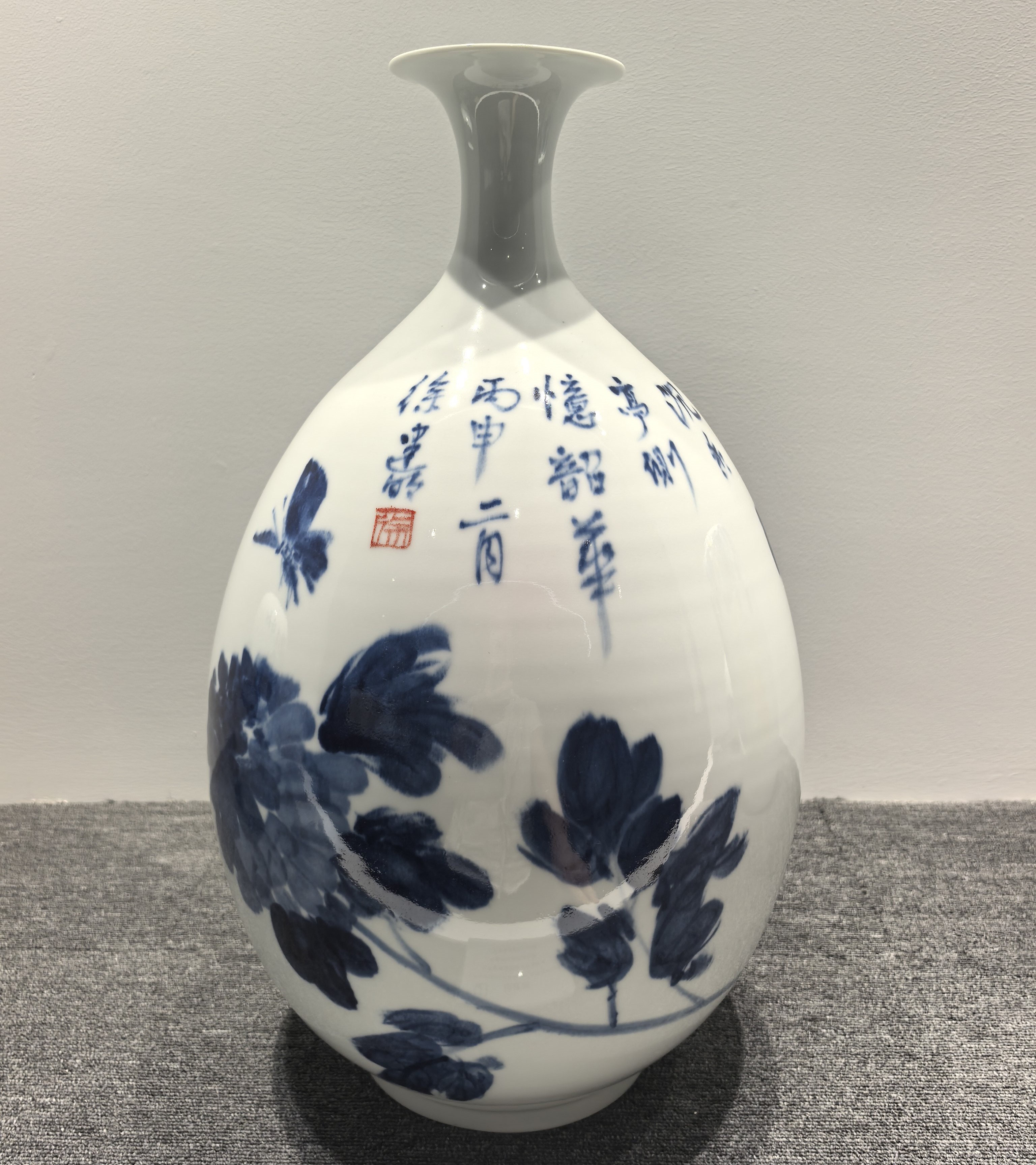 徐建明花卉瓷瓶